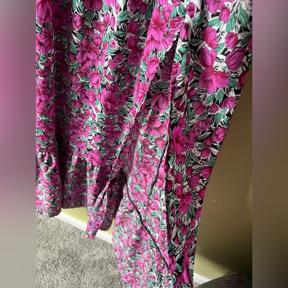 2 piece matching skirt set w/ split - Picture 3 of 4